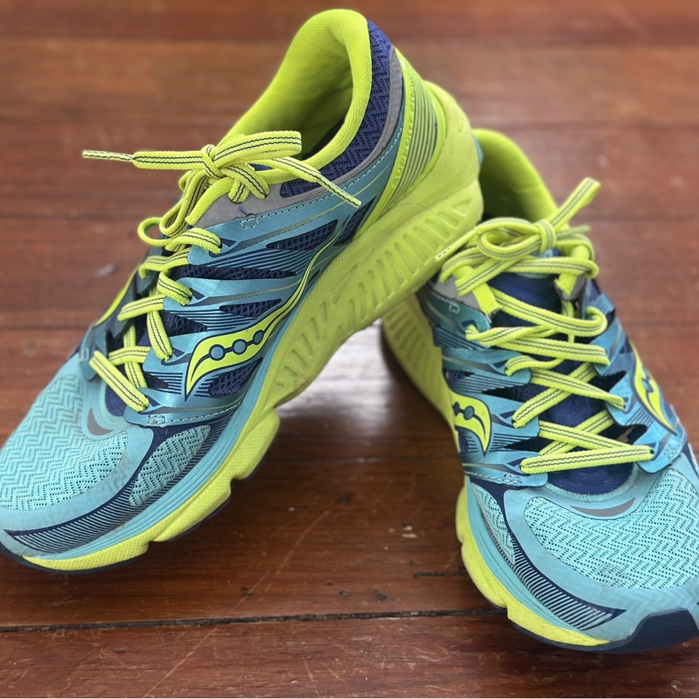 Saucony ISO Series Running Shoes Women's Size 7.5 blue green S10269-1